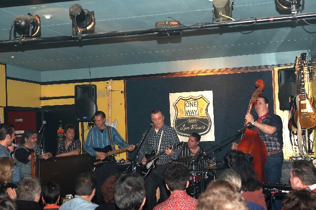 min 2006 11 17 one way 177